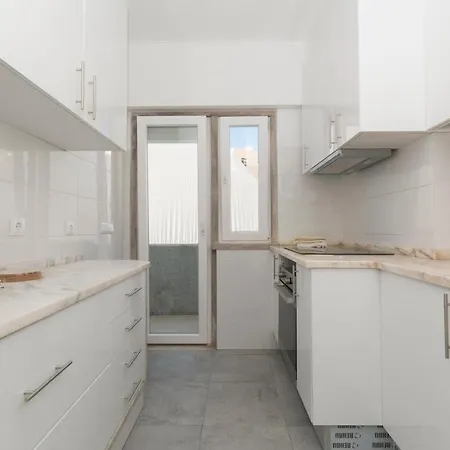 Houze_6 Flat In Campolide Near Parque Eduardo Vii * Lisboa